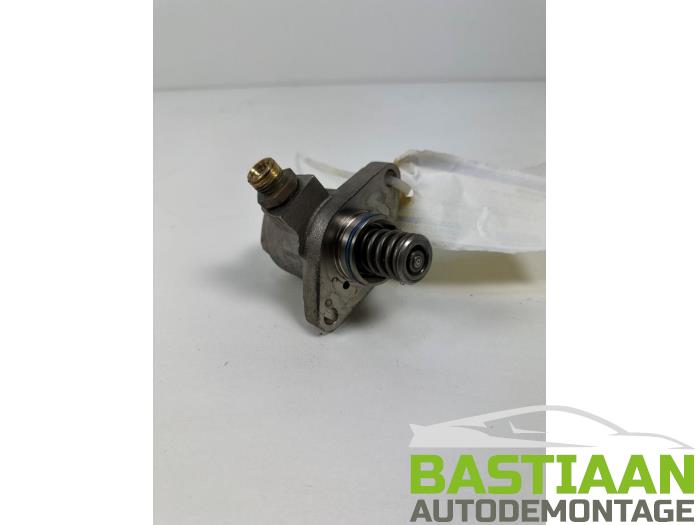 Begagnade Högtryckspump Volkswagen Polo VI (AW1) 1.0 TSI 12V Pris € 74,90 Marginaltabell erbjuds av Bastiaan Autodemontage