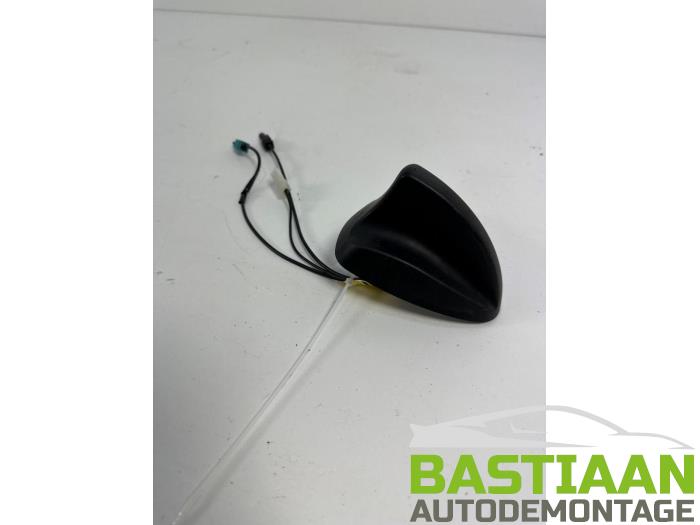 Begagnade Antenn Volkswagen Golf VI (5K1) 1.4 TSI 122 16V Pris € 39,99 Marginaltabell erbjuds av Bastiaan Autodemontage