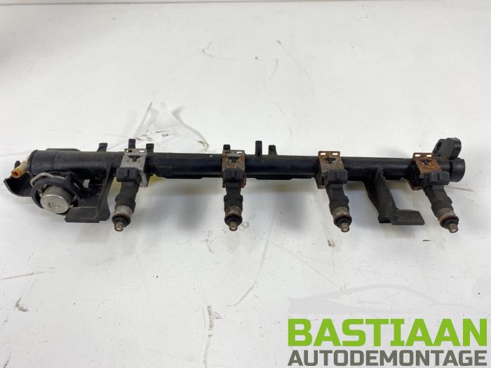 Usagé Injecteur (injection essence) Ford Fiesta 6 (JA8) 1.25 16V Prix € 39,99 Règlement à la marge proposé par Bastiaan Autodemontage