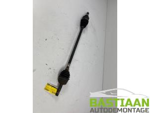 Begagnade Drivaxel, höger fram Toyota Aygo (B40) 1.0 12V VVT-i Pris € 49,99 Marginaltabell erbjuds av Bastiaan Autodemontage