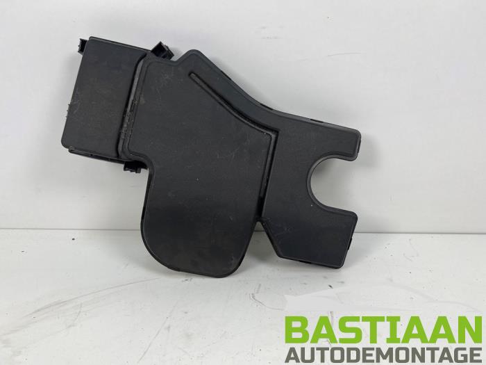 Gebrauchte Luftfiltergehäuse Toyota Aygo (B40) 1.0 12V VVT-i Preis € 29,99 Margenregelung angeboten von Bastiaan Autodemontage