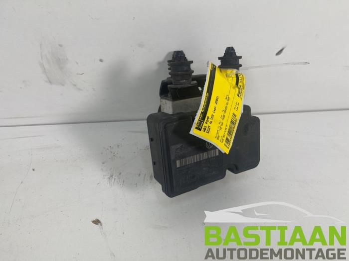 Begagnade ABS-pump Seat Altea XL (5P5) 1.6 Pris € 142,00 Marginaltabell erbjuds av Bastiaan Autodemontage
