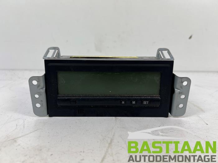 Begagnade Innerdisplay Mitsubishi Space Star (DG) 1.6 16V Pris € 29,99 Marginaltabell erbjuds av Bastiaan Autodemontage