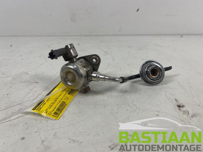 Begagnade Högtryckspump Ford B-Max (JK8) 1.0 EcoBoost 12V 100 Pris € 74,99 Marginaltabell erbjuds av Bastiaan Autodemontage