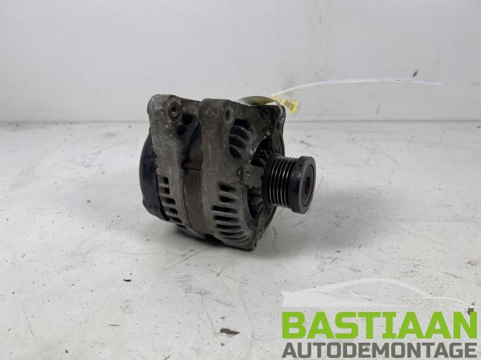Begagnade Dynamo Ford B-Max (JK8) 1.0 EcoBoost 12V 100 Pris € 39,99 Marginaltabell erbjuds av Bastiaan Autodemontage
