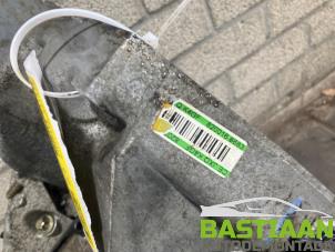 Getriebe van een Renault Clio III (BR/CR) 1.4 16V 2007