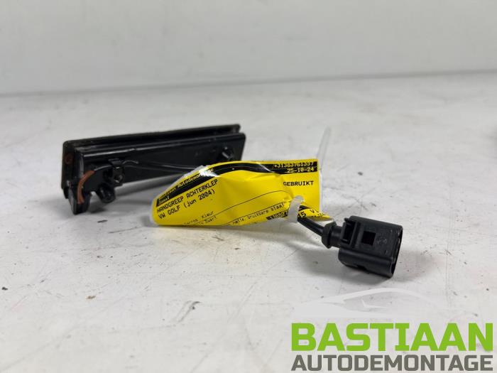 Tailgate exterior handle