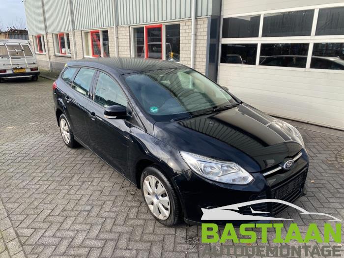 Usagé Servo frein Ford Focus 3 Wagon 1.0 Ti-VCT EcoBoost 12V 100 Prix € 44,99 Règlement à la marge proposé par Bastiaan Autodemontage