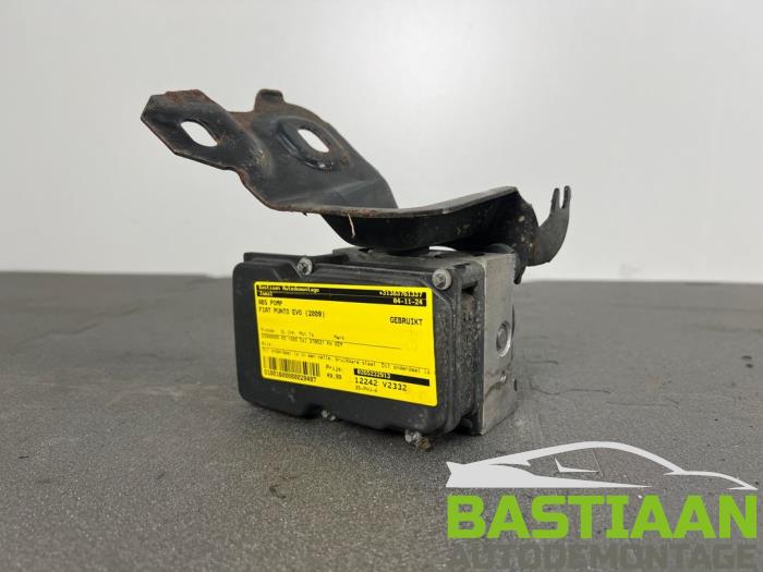 Begagnade ABS-pump Fiat Punto Evo (199) 1.3 JTD Multijet 85 16V Pris € 47,00 Marginaltabell erbjuds av Bastiaan Autodemontage