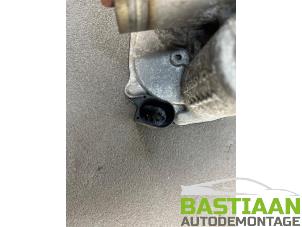 Spjällhus från en Volkswagen Polo IV (9N1/2/3) 1.2 12V 2007