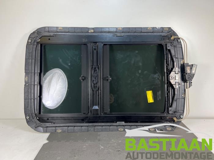 Używane Dach panoramiczny BMW Mini (R50/53) 1.6 16V Cooper Cena € 299,99 Procedura marży oferowane przez Bastiaan Autodemontage