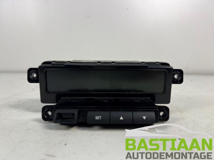 Begagnade Innerdisplay Kia Cee'd (EDB5) 1.4 CVVT 16V Pris € 29,99 Marginaltabell erbjuds av Bastiaan Autodemontage