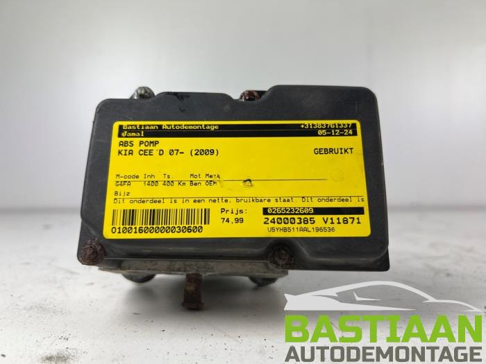 Begagnade ABS-pump Kia Cee'd (EDB5) 1.4 CVVT 16V Pris € 74,99 Marginaltabell erbjuds av Bastiaan Autodemontage