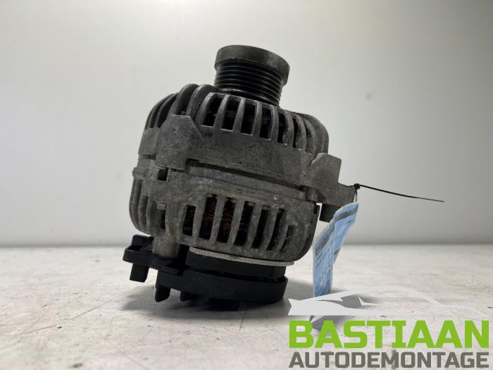 Usagé Dynamo Volvo XC70 (SZ) XC70 2.4 T 20V Prix € 34,99 Règlement à la marge proposé par Bastiaan Autodemontage