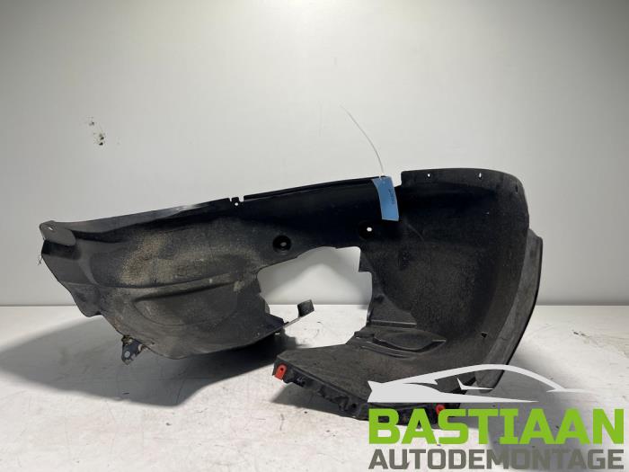 Używane Nadkole Opel Adam 1.4 Cena € 29,99 Procedura marży oferowane przez Bastiaan Autodemontage