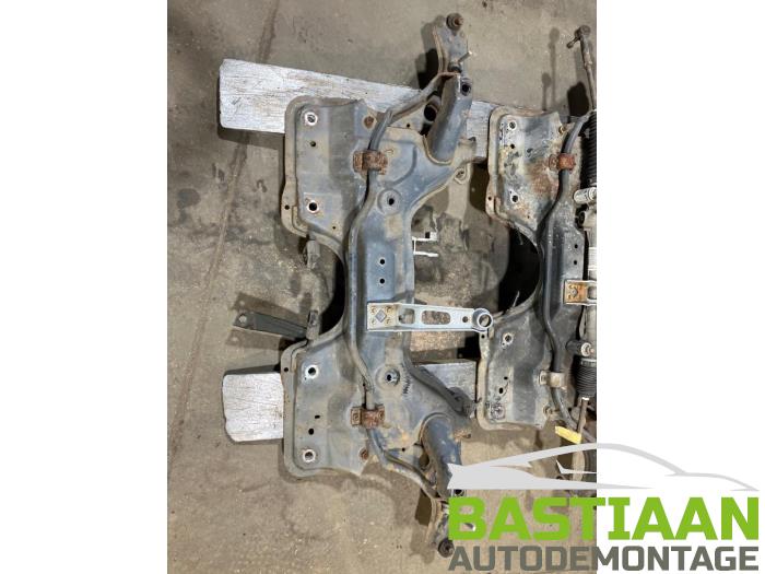 Gebrauchte Unterrahmen Opel Corsa D 1.2 16V Preis € 149,99 Margenregelung angeboten von Bastiaan Autodemontage