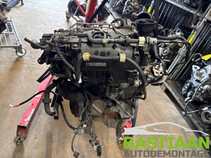 Engine from a Fiat Panda (312) 0.9 TwinAir Turbo 85 2012