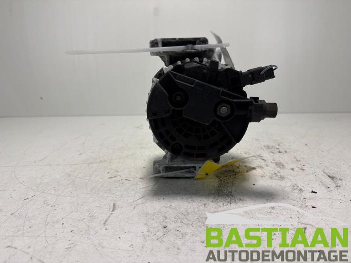 Begagnade Dynamo Opel Zafira (M75) 2.2 16V Direct Ecotec Pris € 24,99 Marginaltabell erbjuds av Bastiaan Autodemontage