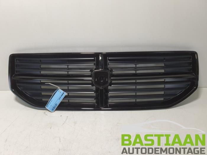 Nowe Grill Dodge Caliber Cena na żądanie oferowane przez Bastiaan Autodemontage