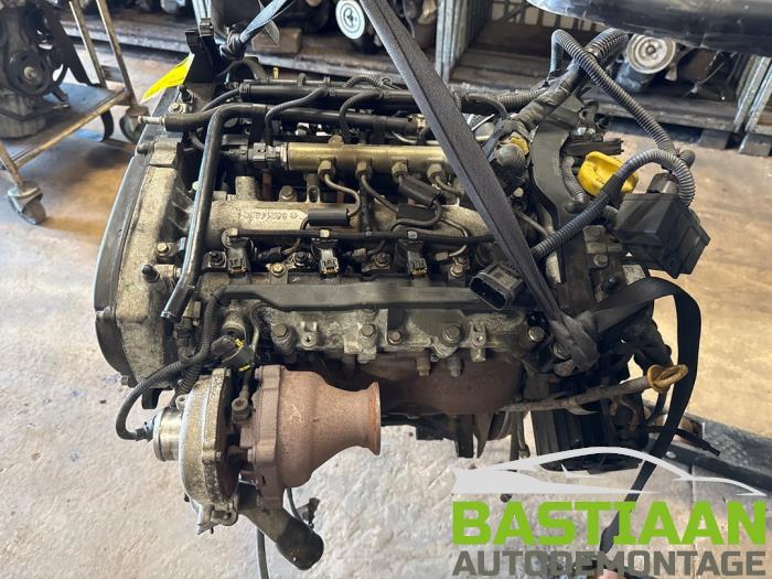 Używane Silnik Fiat Bravo (198A) 1.6 JTD Multijet 120 Cena € 899,99 Procedura marży oferowane przez Bastiaan Autodemontage