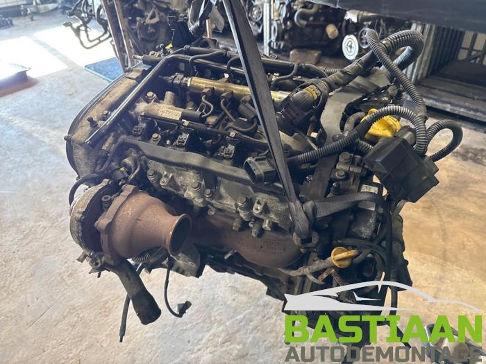 Motor van een Fiat Bravo (198A) 1.6 JTD Multijet 120 2008