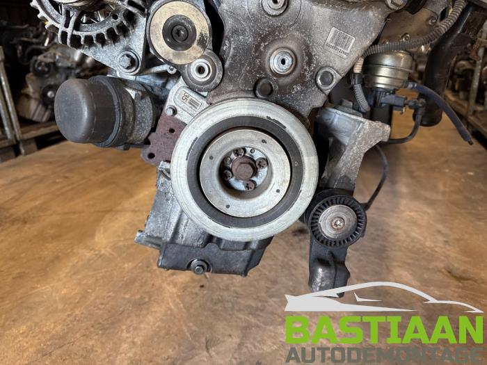 Motor van een Fiat Bravo (198A) 1.6 JTD Multijet 120 2008