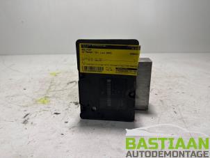 Usagé Pompe ABS Volkswagen Transporter T5 1.9 TDi Prix € 249,99 Règlement à la marge proposé par Bastiaan Autodemontage