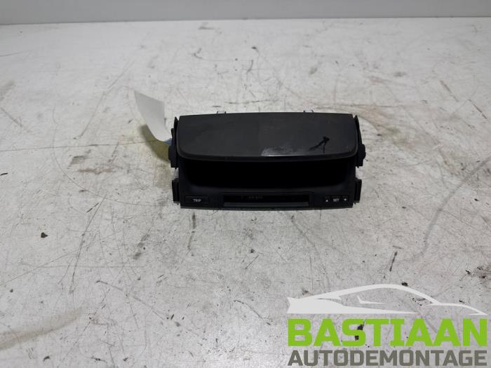 Begagnade Innerdisplay Kia Venga 1.6 CVVT 16V Pris € 99,99 Marginaltabell erbjuds av Bastiaan Autodemontage