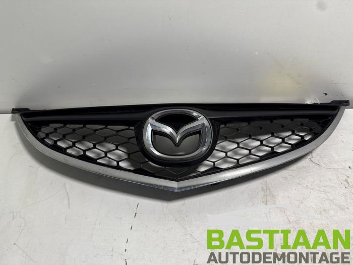 Używane Grill Mazda 6 SportBreak (GH19/GHA9) 2.2 CDVi 16V 163 Cena € 74,95 Procedura marży oferowane przez Bastiaan Autodemontage
