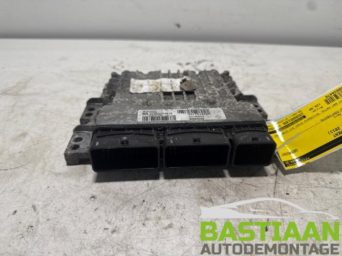 Used Engine management computer Renault Scénic III (JZ) 1.5 dCi 110 Price € 125,00 Margin scheme offered by Bastiaan Autodemontage