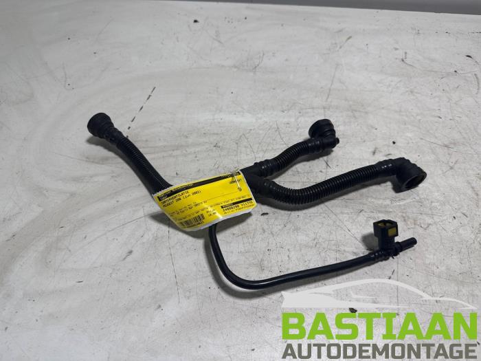 Begagnade PCV-ventil Peugeot 206 CC (2D) 1.6 16V Pris € 19,95 Marginaltabell erbjuds av Bastiaan Autodemontage