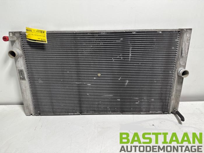 Usagé Radiateur Volvo V50 (MW) 2.4 20V Prix € 39,95 Règlement à la marge proposé par Bastiaan Autodemontage