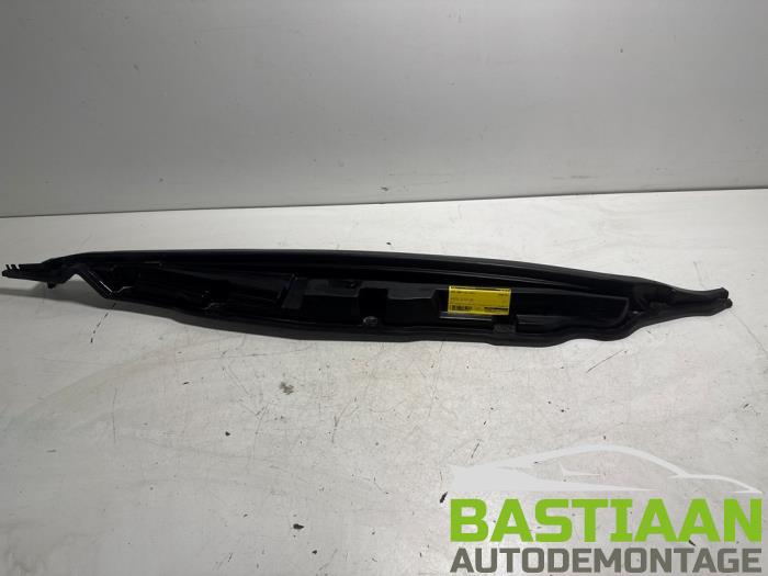 Używane Parawan Opel Adam 1.4 Cena € 19,95 Procedura marży oferowane przez Bastiaan Autodemontage