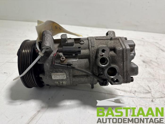 Luftkonditioneringspump från en BMW 1 serie (E87/87N) 116i 1.6 16V 2006