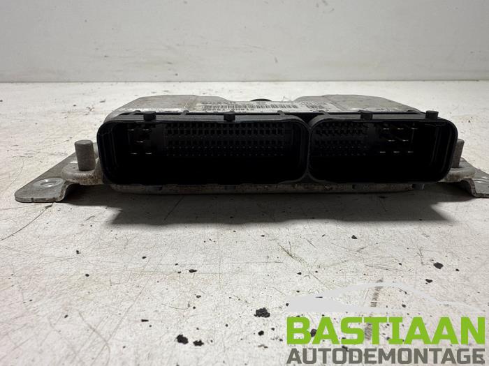 Used Engine management computer Toyota Aygo (B10) 1.0 12V VVT-i Price € 89,99 Margin scheme offered by Bastiaan Autodemontage