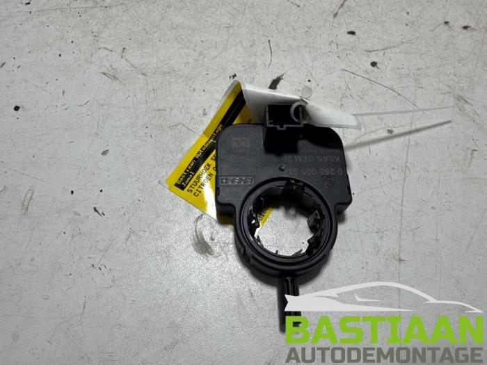 Begagnade Styrvinkelsensor Citroen C4 Grand Picasso (UA) 1.6 16V VTi Pris € 19,99 Marginaltabell erbjuds av Bastiaan Autodemontage