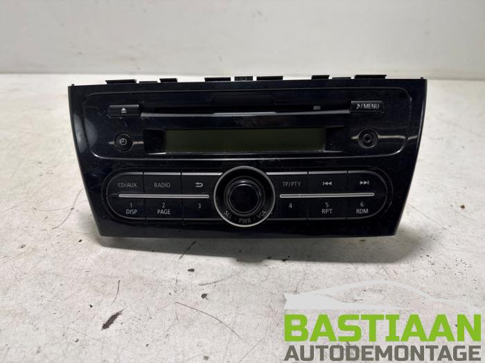 Gebrauchte Radio/CD Spieler (sonstige) Mitsubishi Space Star (A0) 1.0 12V Preis € 95,00 Margenregelung angeboten von Bastiaan Autodemontage