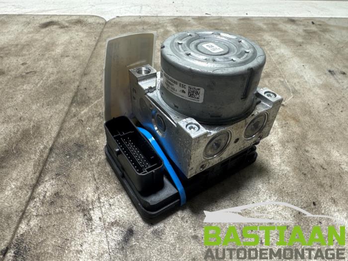 Usagé Bloc ABS Opel Corsa F (UB/UH/UP) 1.2 12V 75 Prix € 149,97 Règlement à la marge proposé par Bastiaan Autodemontage