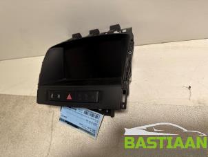 Interior display from a Opel Astra J Sports Tourer (PD8/PE8/PF8) 2.0 CDTI 16V 165 2015