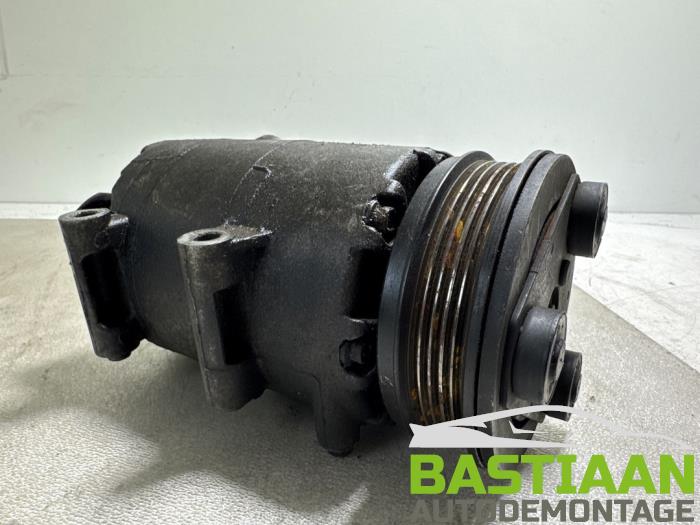 Usagé Compresseur de clim Volvo V50 (MW) 2.0 16V Prix € 64,99 Règlement à la marge proposé par Bastiaan Autodemontage