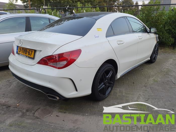 Używane Tylna klapa Mercedes CLA (117.3) 1.6 CLA-180 16V Cena € 249,95 Procedura marży oferowane przez Bastiaan Autodemontage