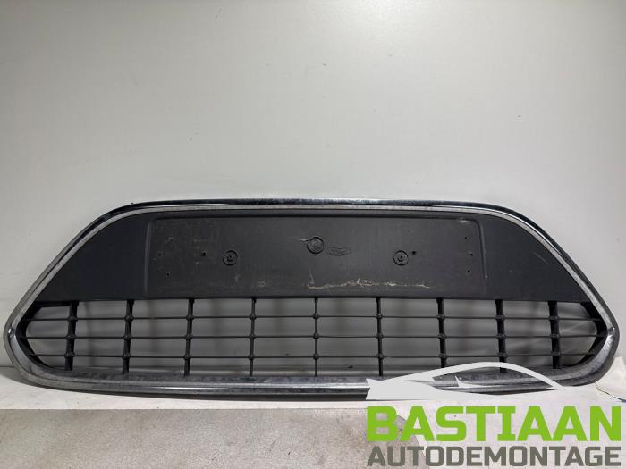 Używane Grill Ford Focus 2 Wagon 1.8 16V Cena € 44,90 Procedura marży oferowane przez Bastiaan Autodemontage