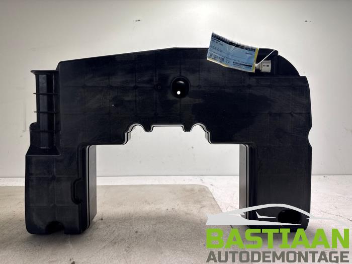 Używane Subwoofer Audi A1 (8X1/8XK) 1.4 TDI Ultra 12V Cena € 49,99 Procedura marży oferowane przez Bastiaan Autodemontage