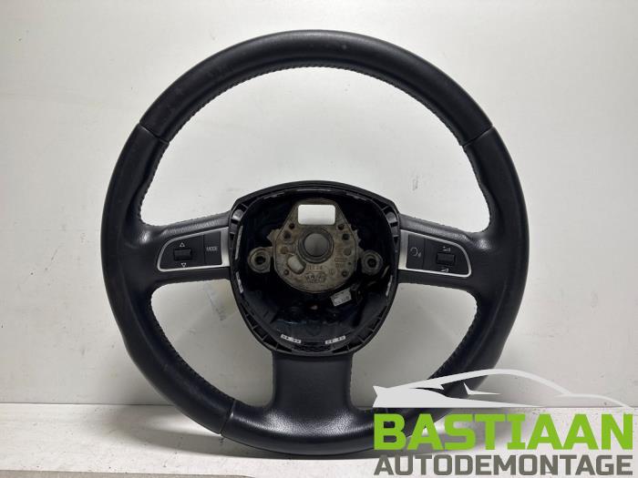 Begagnade Ratt Seat Exeo (3R2) 2.0 TDI 16V Pris € 124,95 Marginaltabell erbjuds av Bastiaan Autodemontage