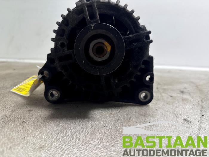 Begagnade Dynamo Volkswagen Golf Plus (5M1/1KP) 1.6 FSI 16V Pris € 39,99 Marginaltabell erbjuds av Bastiaan Autodemontage