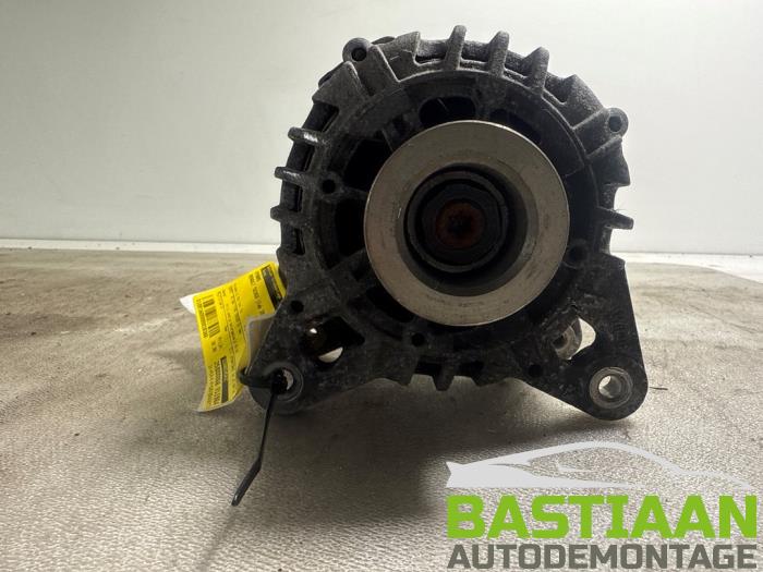 Begagnade Dynamo Renault Twingo II (CN) 1.2 16V Pris € 39,99 Marginaltabell erbjuds av Bastiaan Autodemontage