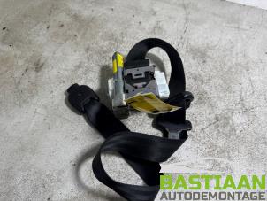 Usagé Ceinture de sécurité avant gauche Ford Ka II 1.2 Prix € 134,99 Règlement à la marge proposé par Bastiaan Autodemontage