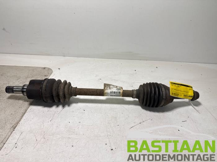 Gebrauchte Antriebswelle links vorne Ford Fiesta 6 (JA8) 1.25 16V Preis € 29,99 Margenregelung angeboten von Bastiaan Autodemontage