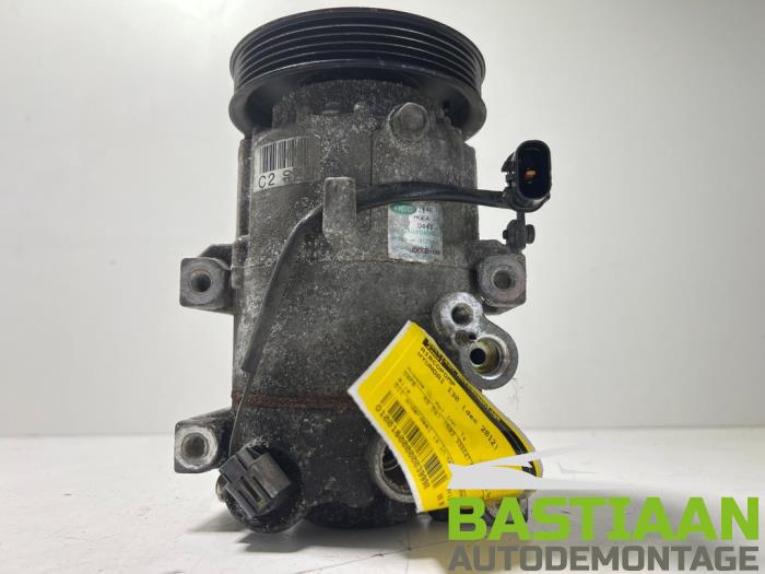Usagé Pompe clim Hyundai i30 Wagon (GDHF5) 1.6 CRDi 16V VGT Prix € 89,99 Règlement à la marge proposé par Bastiaan Autodemontage