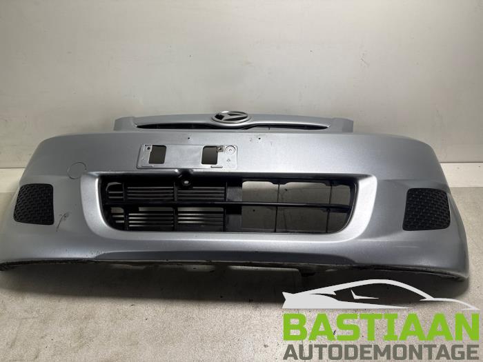 Usados Parachoques Daihatsu Cuore (L251/271/276) 1.0 12V DVVT Precio € 124,99 Norma de margen ofrecido por Bastiaan Autodemontage